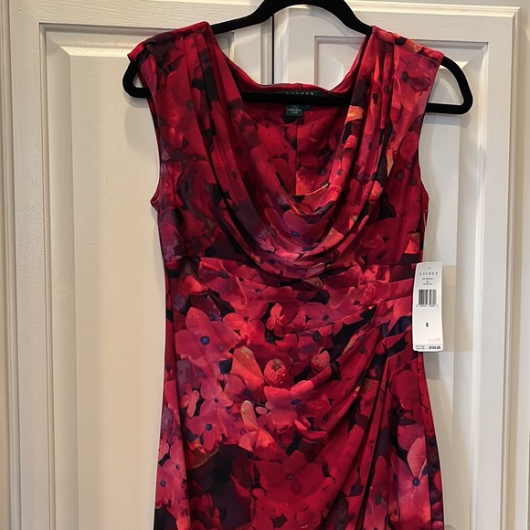 Lauren Ralph Lauren Dresses & Skirts - NWT New Lauren Ralph Lauren Floral Dress sz 6 Sleeveless Cowl Red Pinks Ruching
